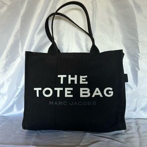 Marc Jacobs - The Tote Bag